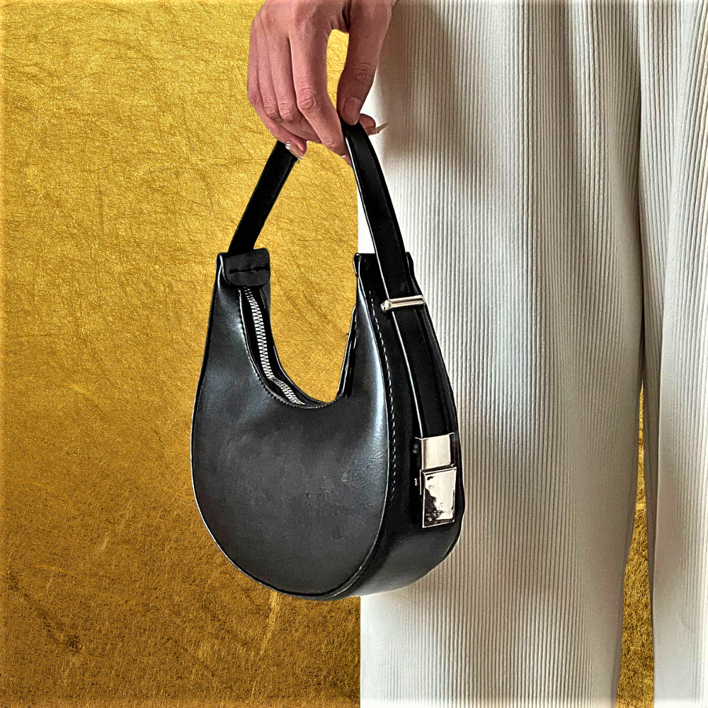 Mini Bag Elegance and Style with a Touch of Glamour
