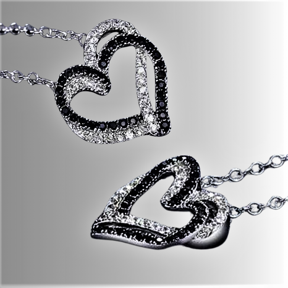 El collar "Corazones entrelazados" celebra el amor verdadero
