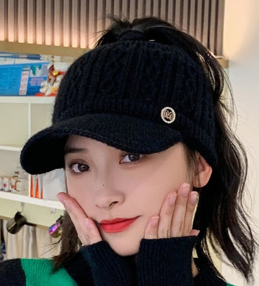 Cappello in Vero Lapin Lavorato a Maglia Calore e Stile