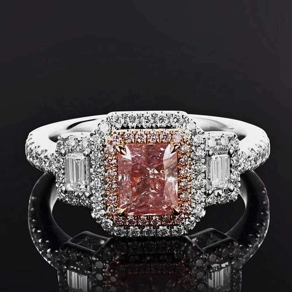 Fascetta con Zaffiro Rosa Coltivato e Diamanti Sintetici ad Alto Contenuto di Carbonio