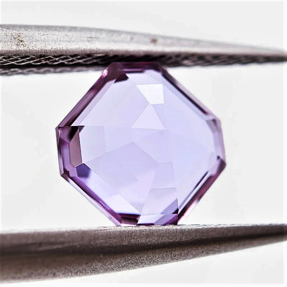 Alessandrite Lab Grown Taglio Asscher Certificata