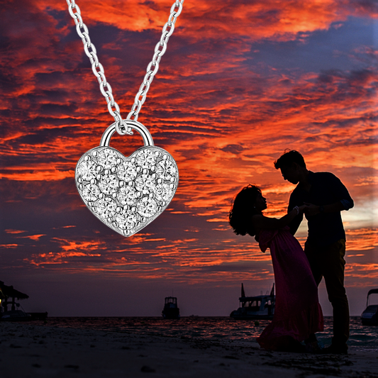 Collana con Cuore in Moissanite D color per ct 0.65