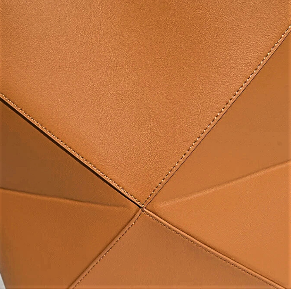 Borsa Tote Geometrica in Vera Pelle di Vitellino