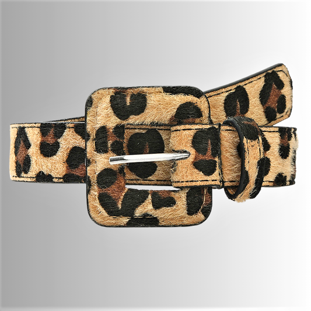 Colección de cinturones únicos y originales de estilo animalier