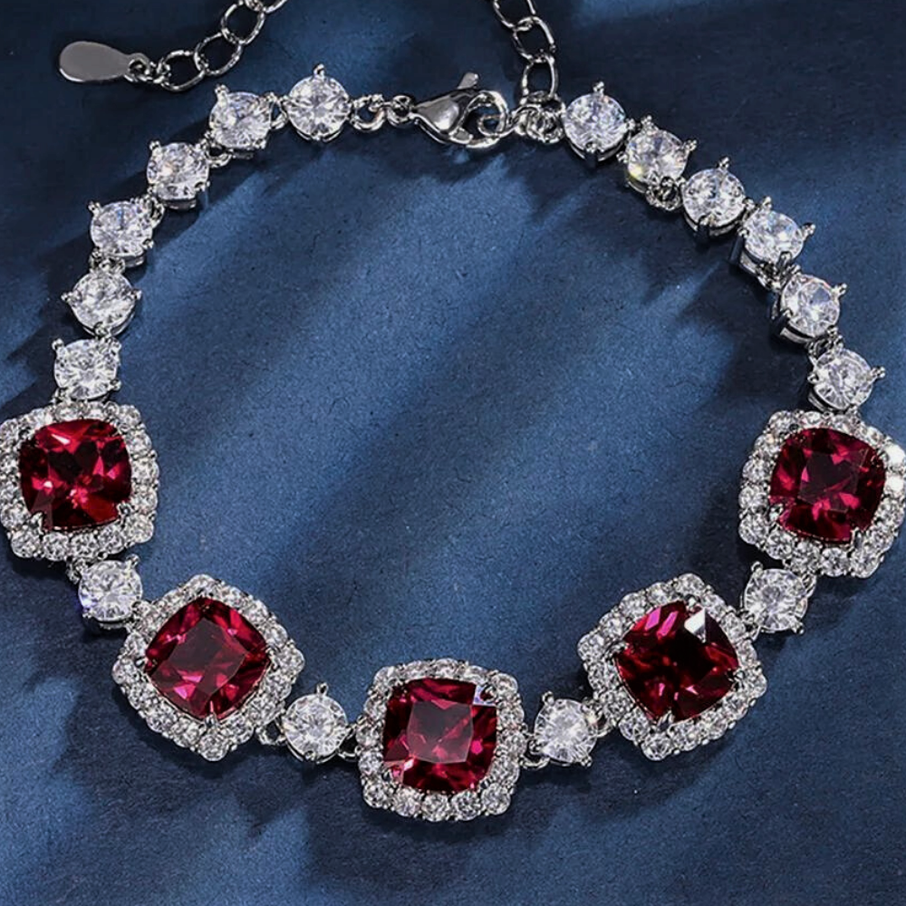 Pulsera “Elegancia atemporal”: un himno al buen gusto