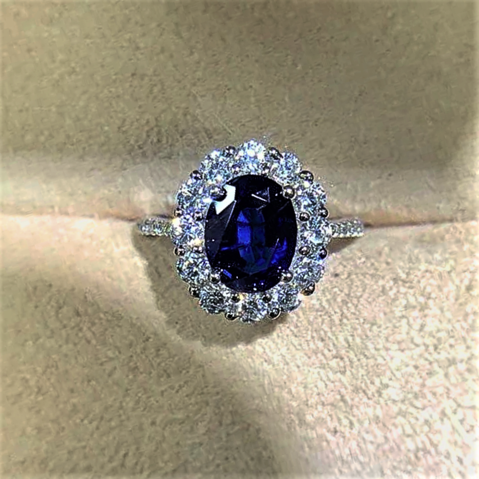 Anillo "Flor Azul" Elegancia italiana atemporal