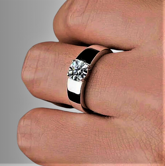 Solitario "Scintilla Celeste" - Una Fulgida Luce dal Cosmo