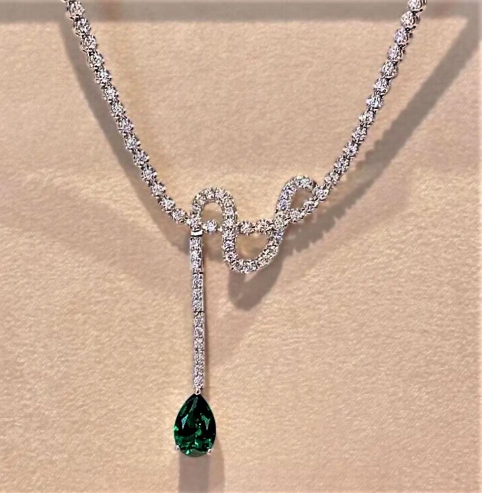 Collana Tennis con Smeraldo Coltivato Taglio Goccia e Brillanti Sintetici ad Alto Contenuto di Carbonio