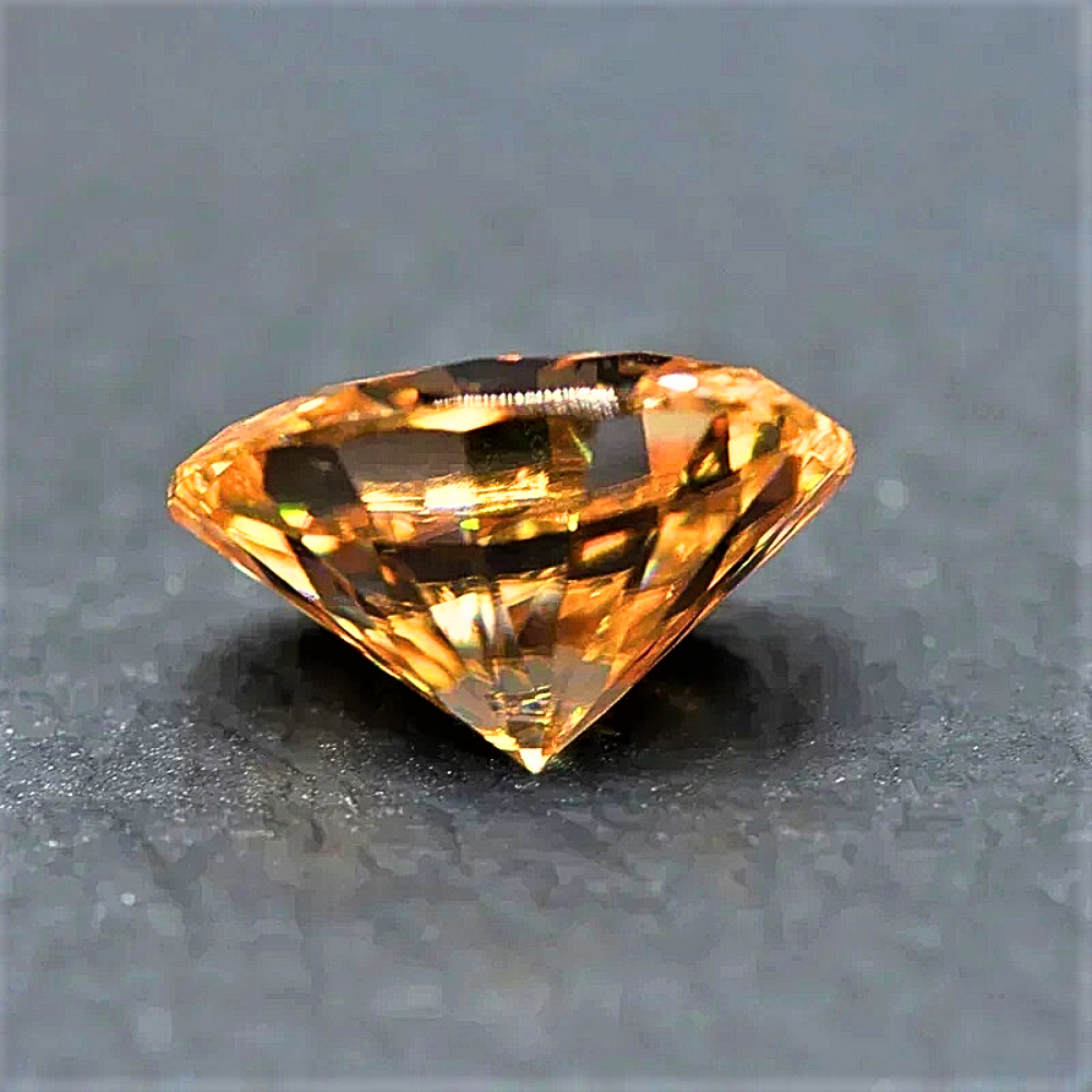 Moissanite Champagne Taglio Ovale Certificata