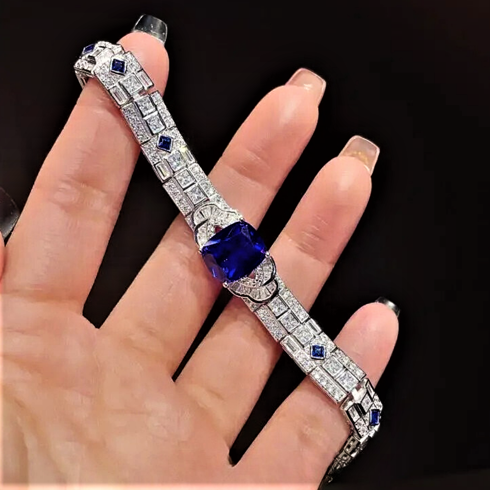 Bracciale con Zaffiro Royal Blue di Ct 5,00 e Diamanti Lab Grown