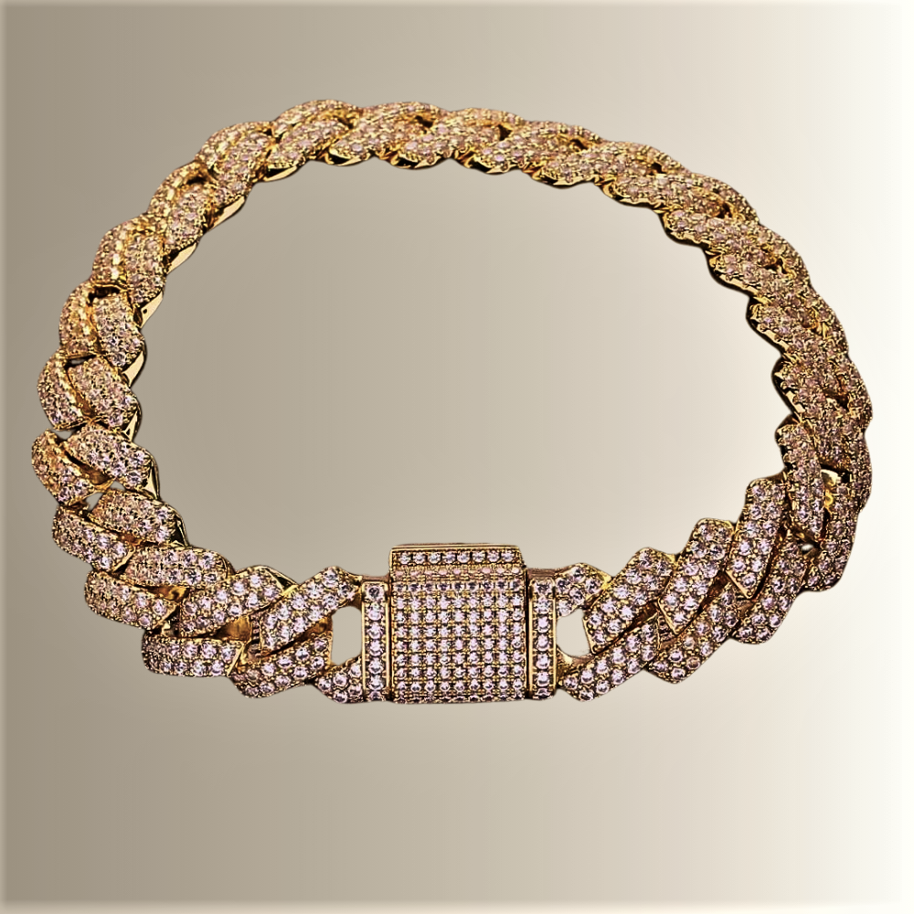 Pulsera Gourmet Símbolo de Audacia y Opulencia