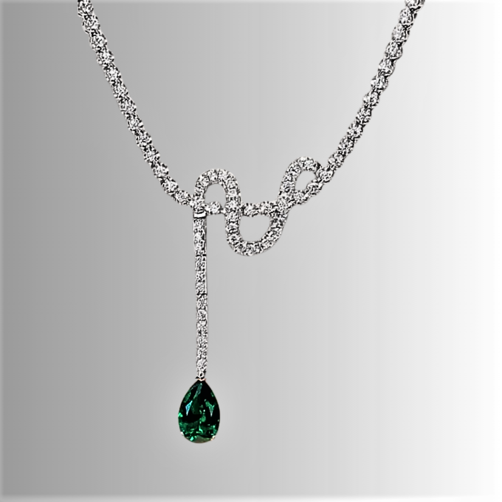 Collana Tennis con Smeraldo Coltivato Taglio Goccia e Brillanti Sintetici ad Alto Contenuto di Carbonio