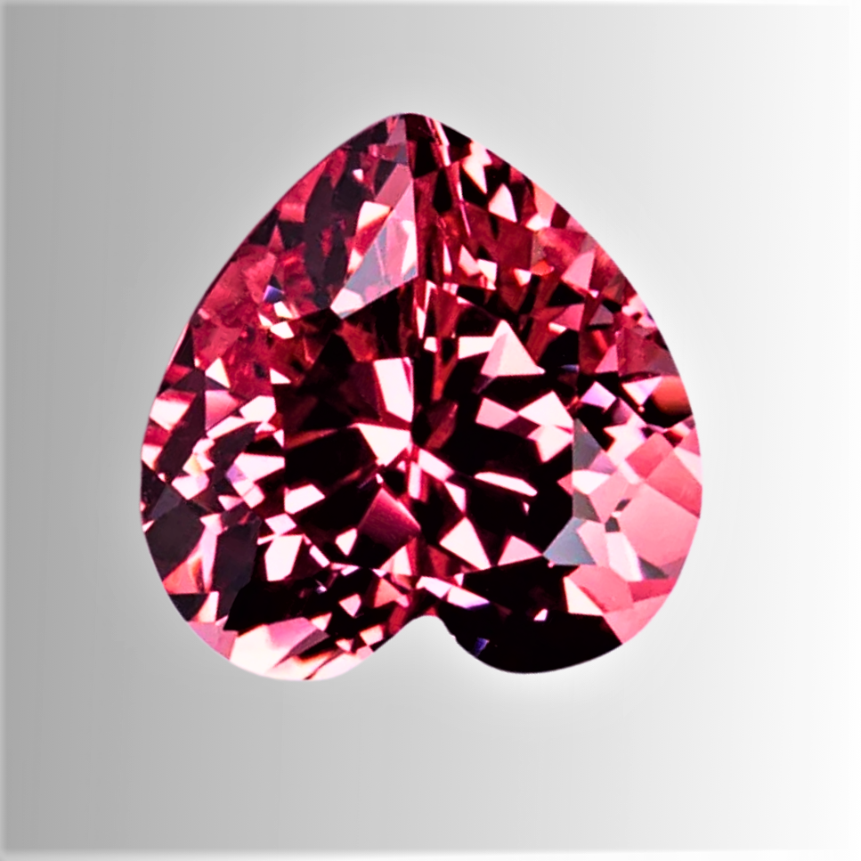 Zaffiro Padparadscha Lab Grown Taglio Cuore con Certificato