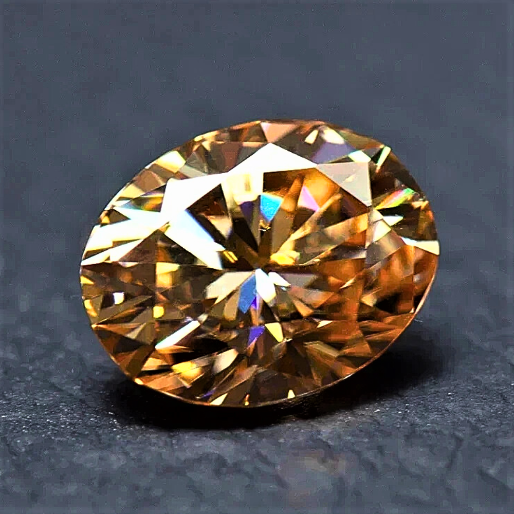 Moissanite Champagne Taglio Ovale Certificata