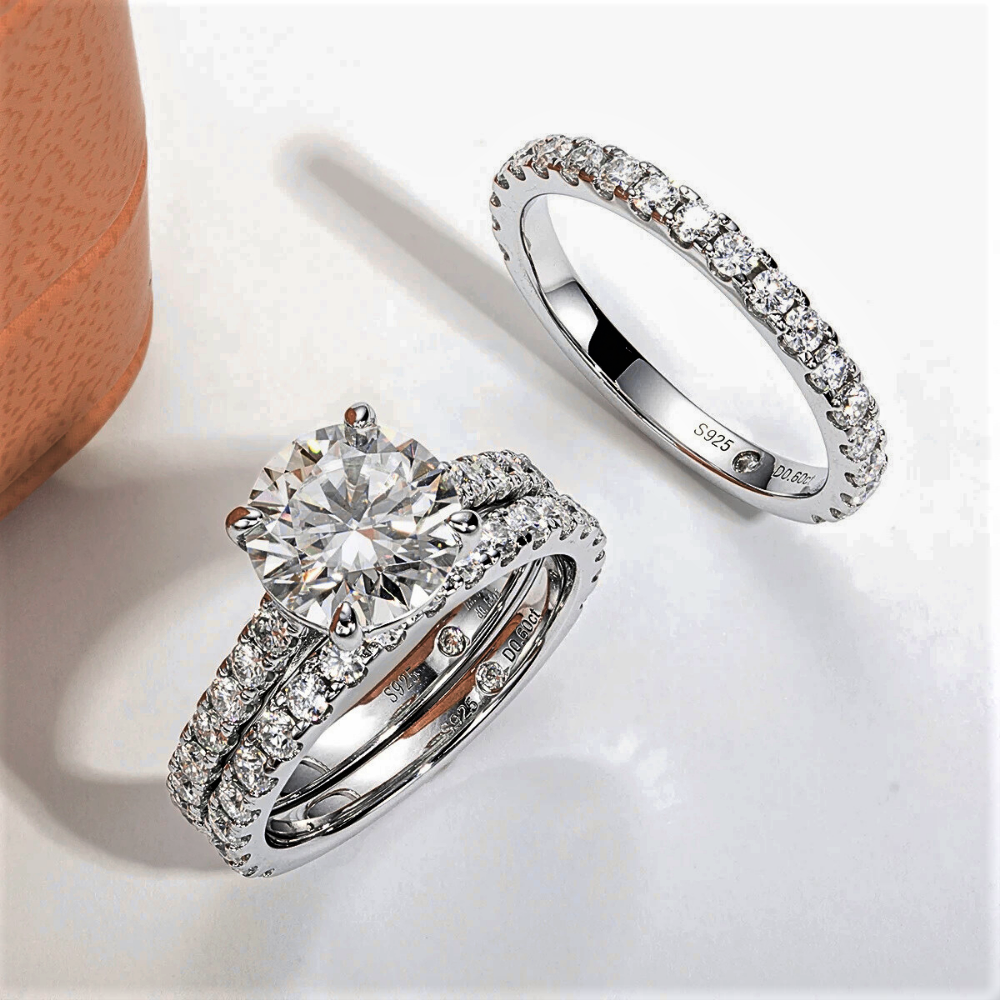 Anello "Eterna Metamorfosi" – L’Anello che Cambia con Te