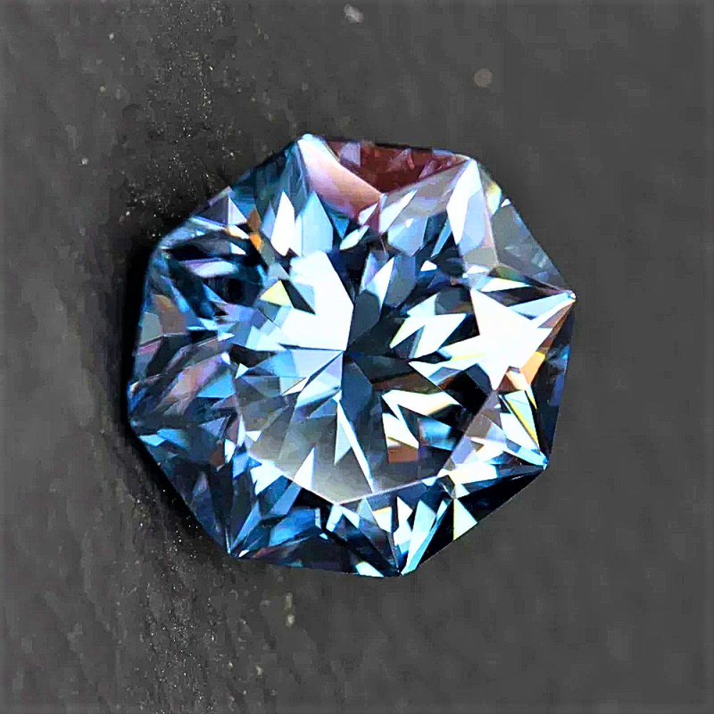 Moissanite Royal Blue Taglio Ottagonale Certificata