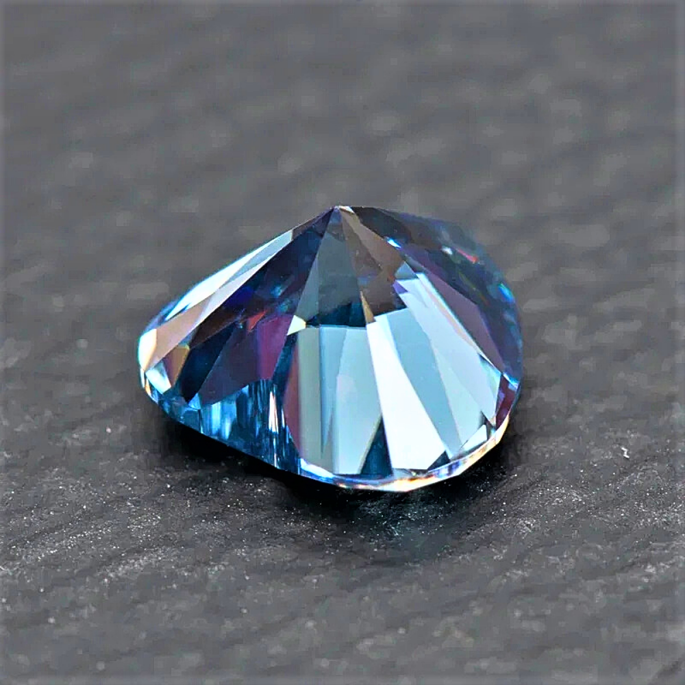 Moissanite Blu Ghiaccio Taglio Cuore Certificata