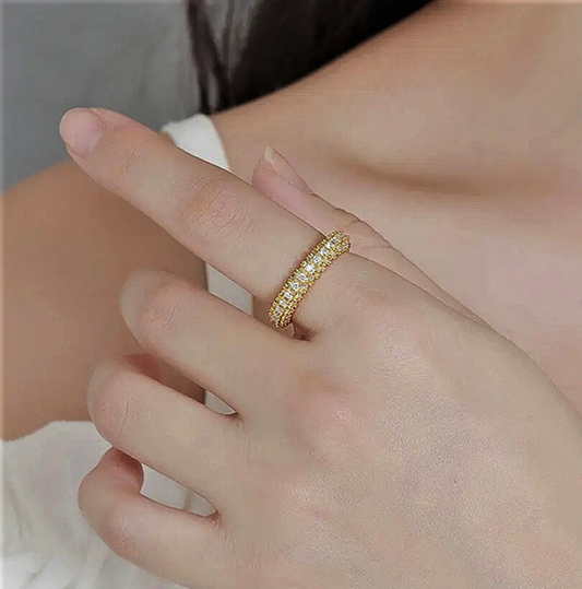 Fede con Pavè di Micro Moissaniti Taglio Brillante per ct 1,86