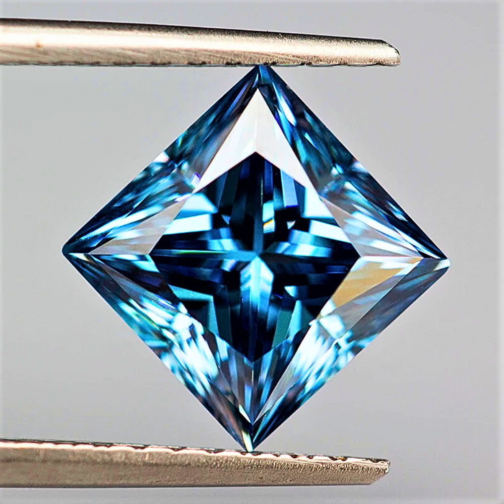 Moissanite Blu Zaffiro Taglio Princess Certificata