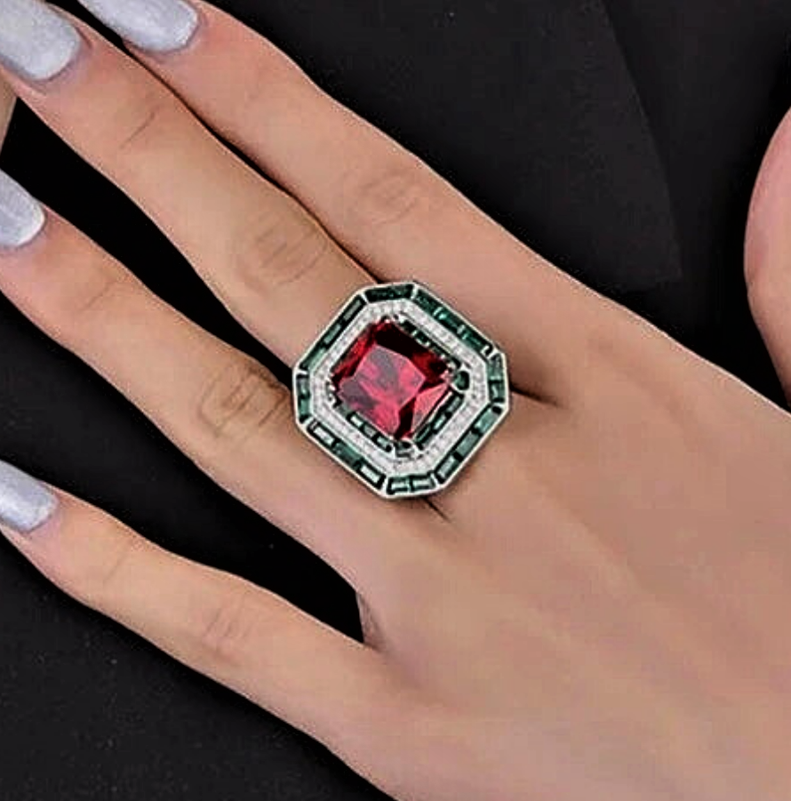 Anillo "Brilliant Fantasy" Diseño Clásico Evergreen