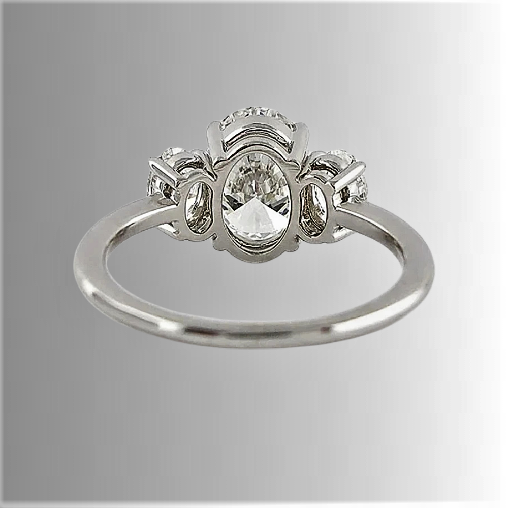 Anello 3 Moissaniti Taglio Ovale per ct 6,00