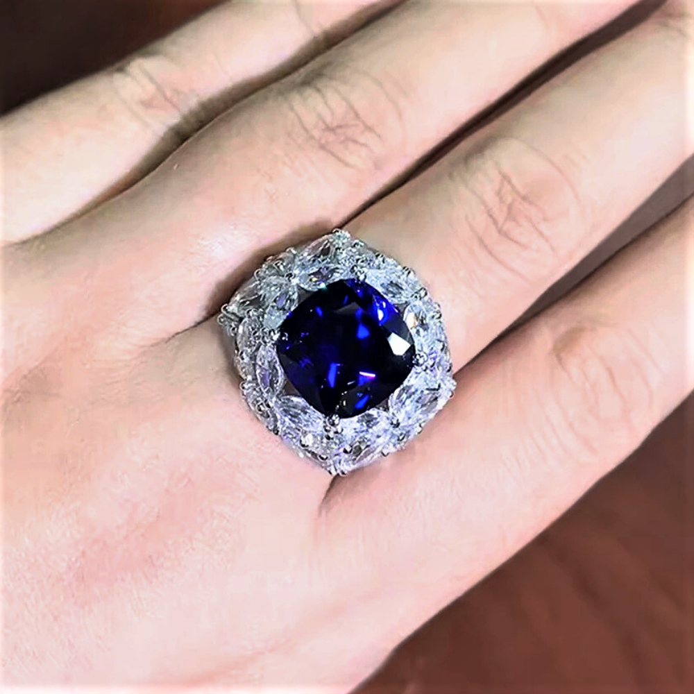 Fascino Supremo – Anello con Zaffiro Royal Blue e Diamanti Lab Grown