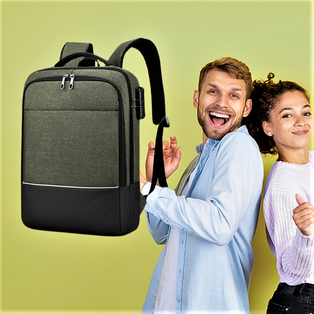 Zaino di Grande Capacità con Porta USB: Funzionalità per le tue giornate Fuori Casa