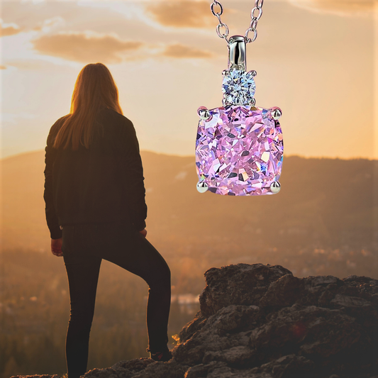 Collana con Ciondolo in Zaffiro Rosa Taglio Cuscino e Brillante Lab Grown