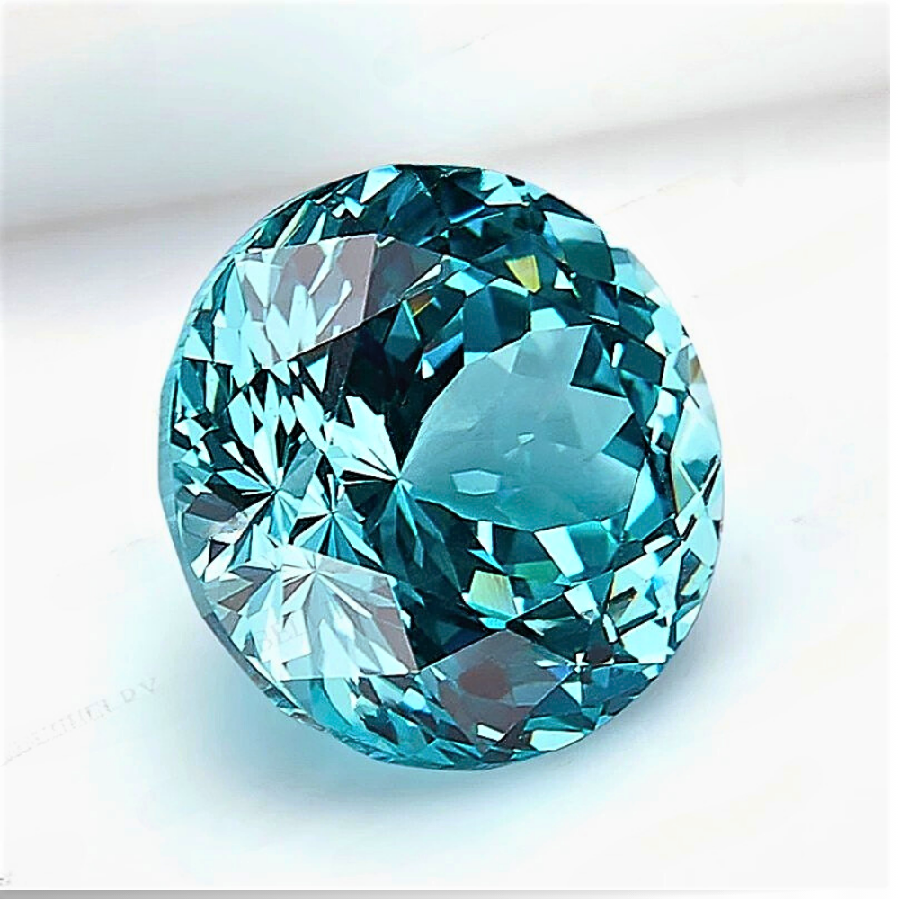 Tormalina Paraiba Lab Grown Taglio Brillante Certificata
