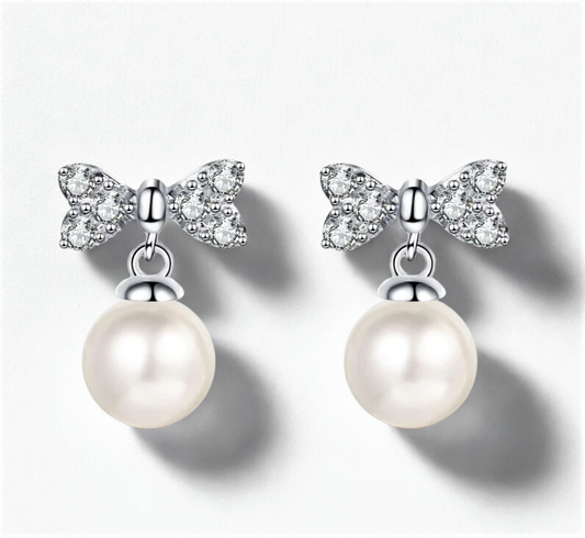 Orecchini a Fiocco con Moissaniti e Perle Naturali