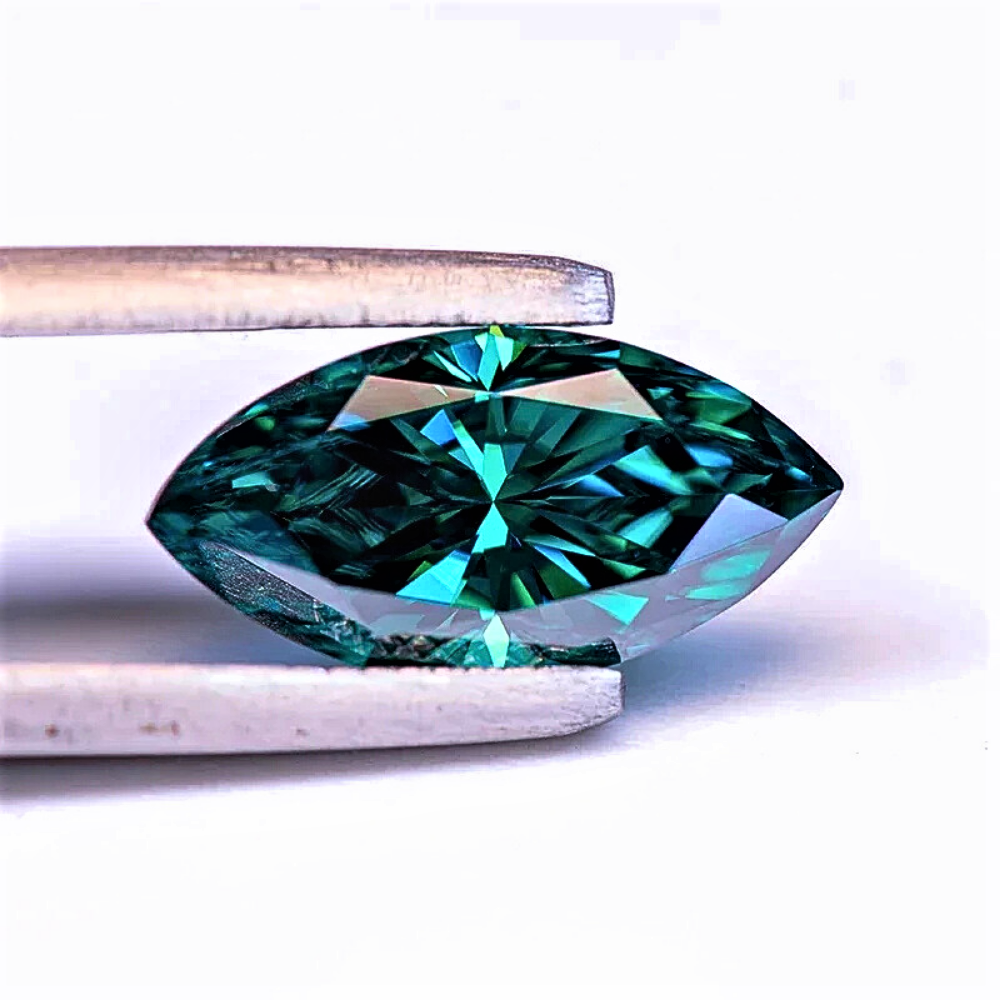 Moissanite Verde Smeraldo Taglio Marquise Certificata