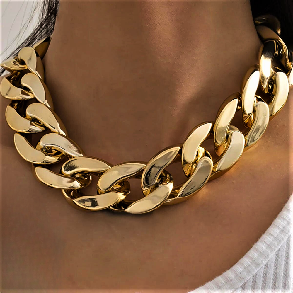 Collar “Óvalos Brillantes”: Un Triunfo de Luz y Color