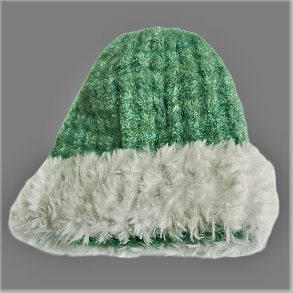 Cappello in Misto Lana Bicolore Eleganza e Comfort per un Inverno Caldo