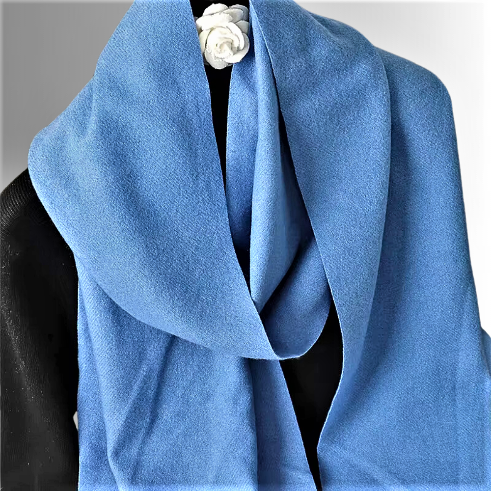 Pashmina in Misto Cachemire: Eleganza, Comfort e una Tavolozza di Colori Infinita