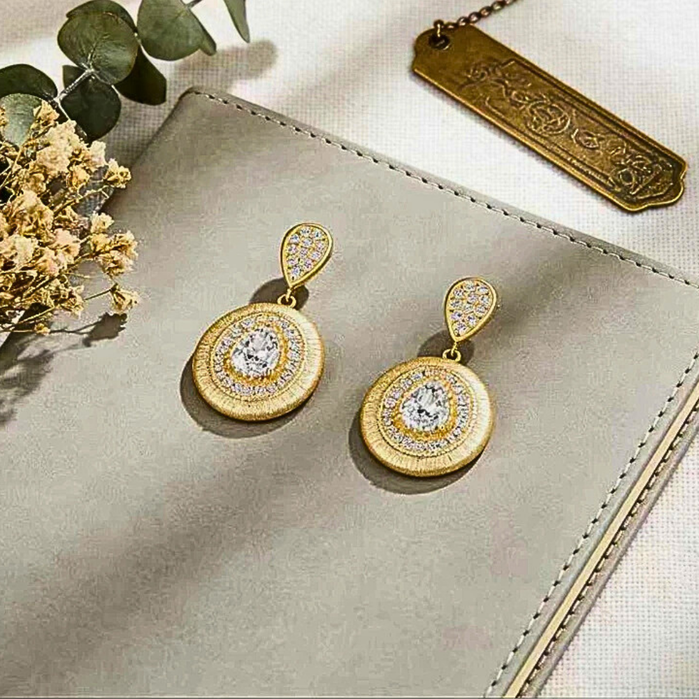 Orecchini Pendenti con Moissaniti Taglio Goccia per ct 1,50