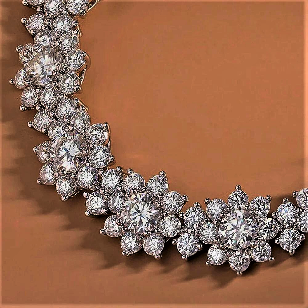 Parure "Lujo desenfrenado" Joyas al más alto nivel