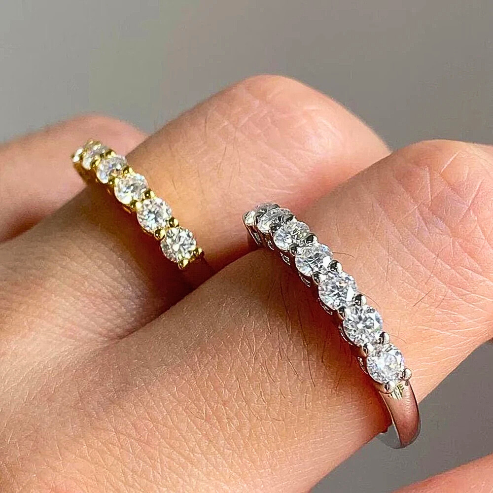 Fedine a due Punte con Moissanite D Color VVS1