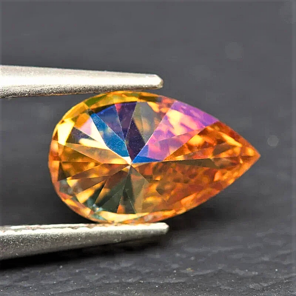 Moissanite Champagne Taglio Goccia Certificata