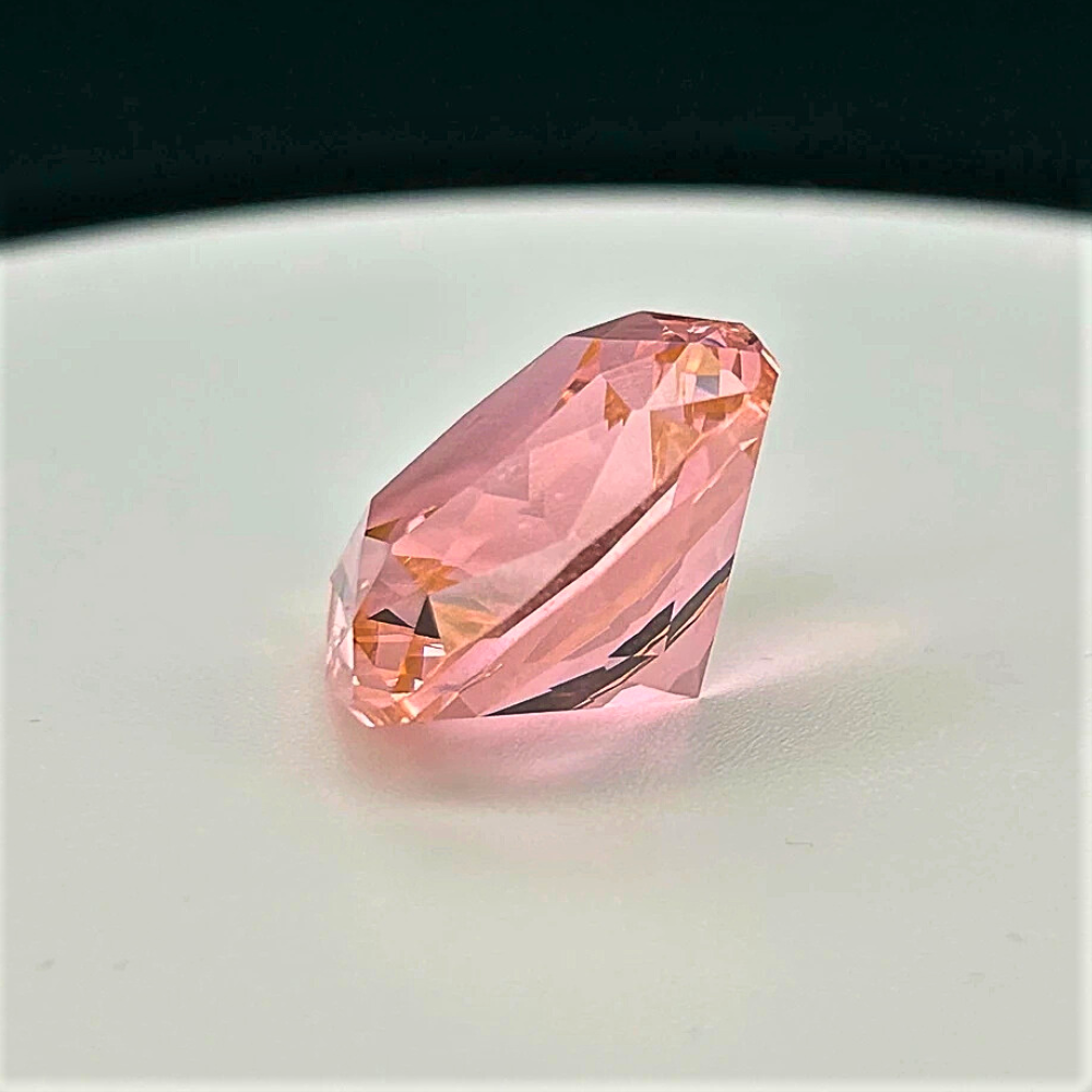Morganite Rosa Pesca Lab Grown Taglio Cuscino Certificata