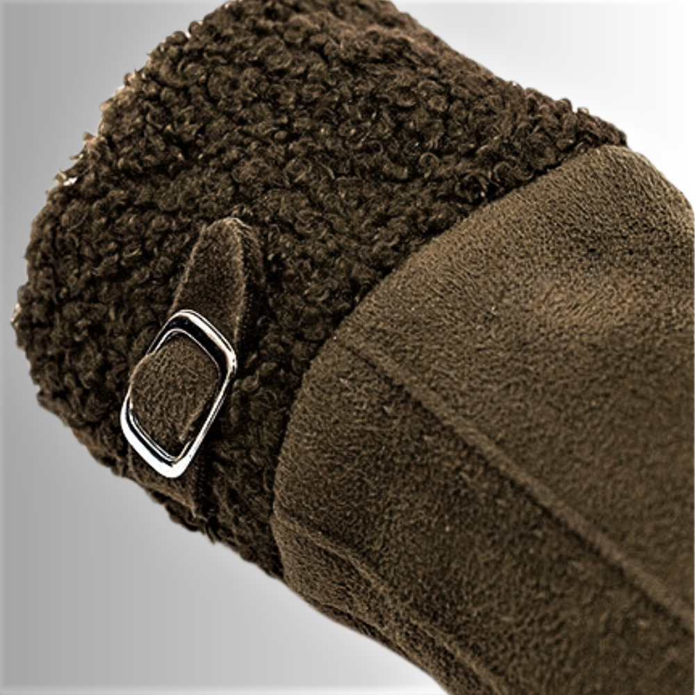 Guanti in Velluto Scamosciato: Calore e Eleganza per l'Inverno