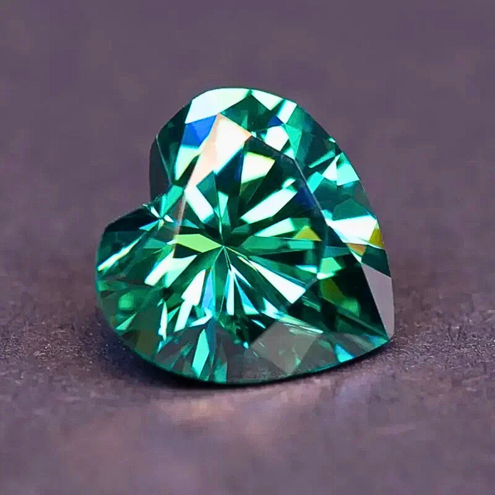 Moissanite Verde Smeraldo Taglio Cuore Certificata