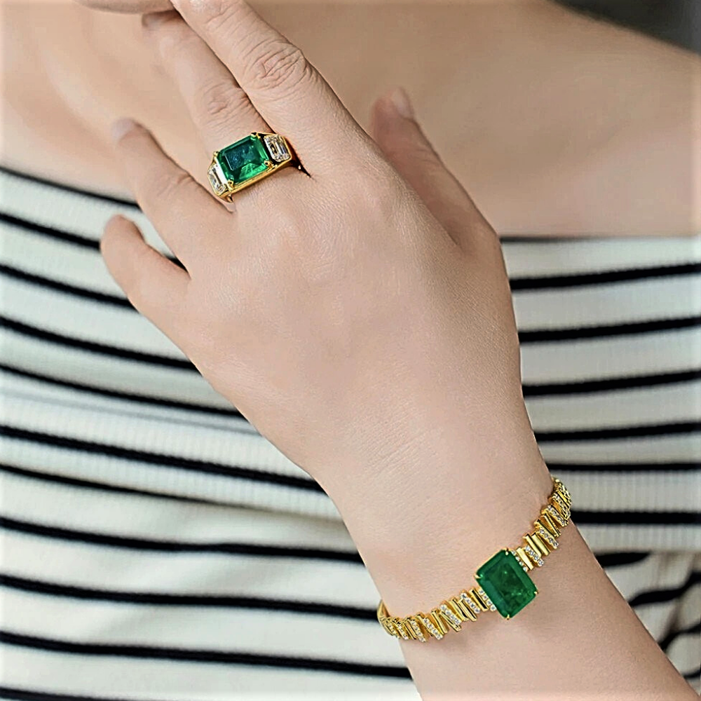 Anello con Smeraldo Coltivato Taglio Smeraldo da 9 ct e Brillanti Lab Grown