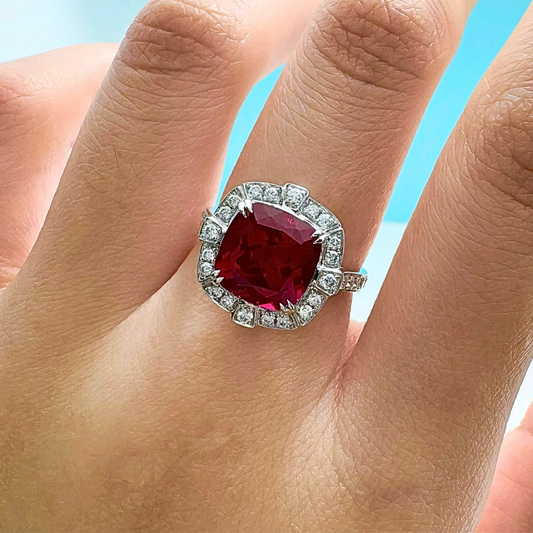 Anello con Rubino creato in Laboratorio per ct 3,50