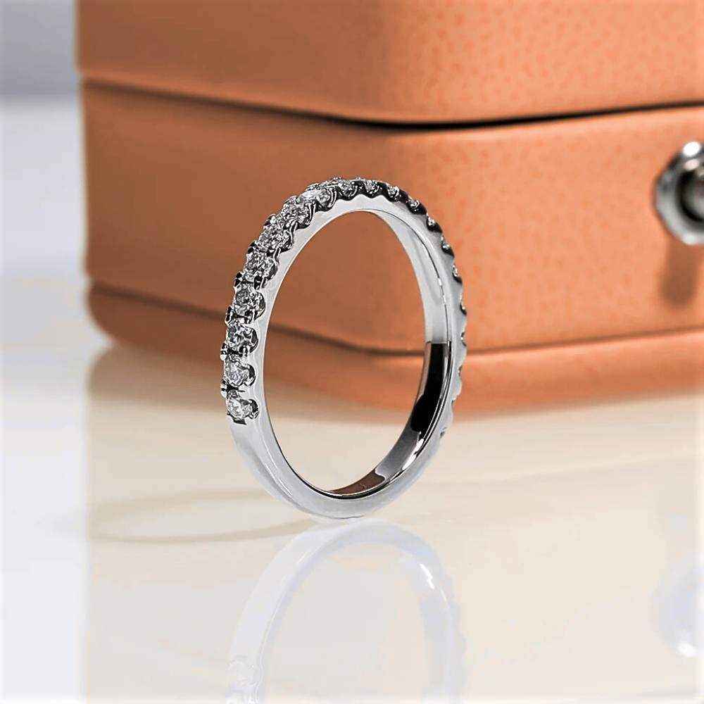 Anello "Eterna Metamorfosi" – L’Anello che Cambia con Te