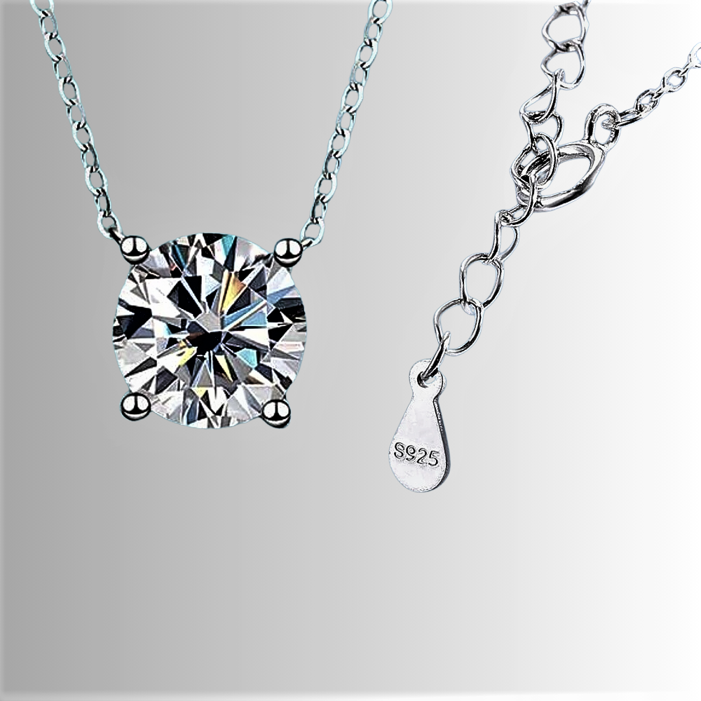 Collar “Punto Luce”: un precioso icono de estilo y brillo