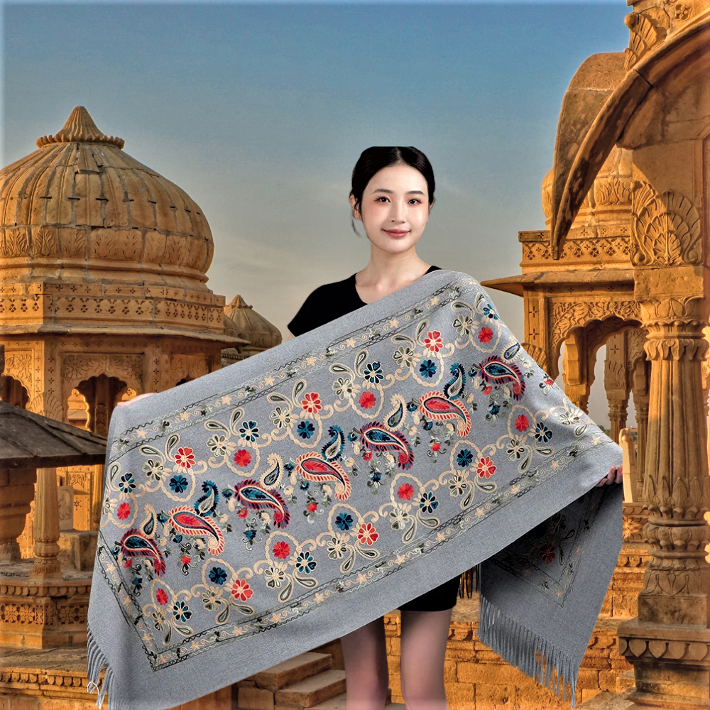 Pure Cashmere Floral Scarf: Artisan Elegance