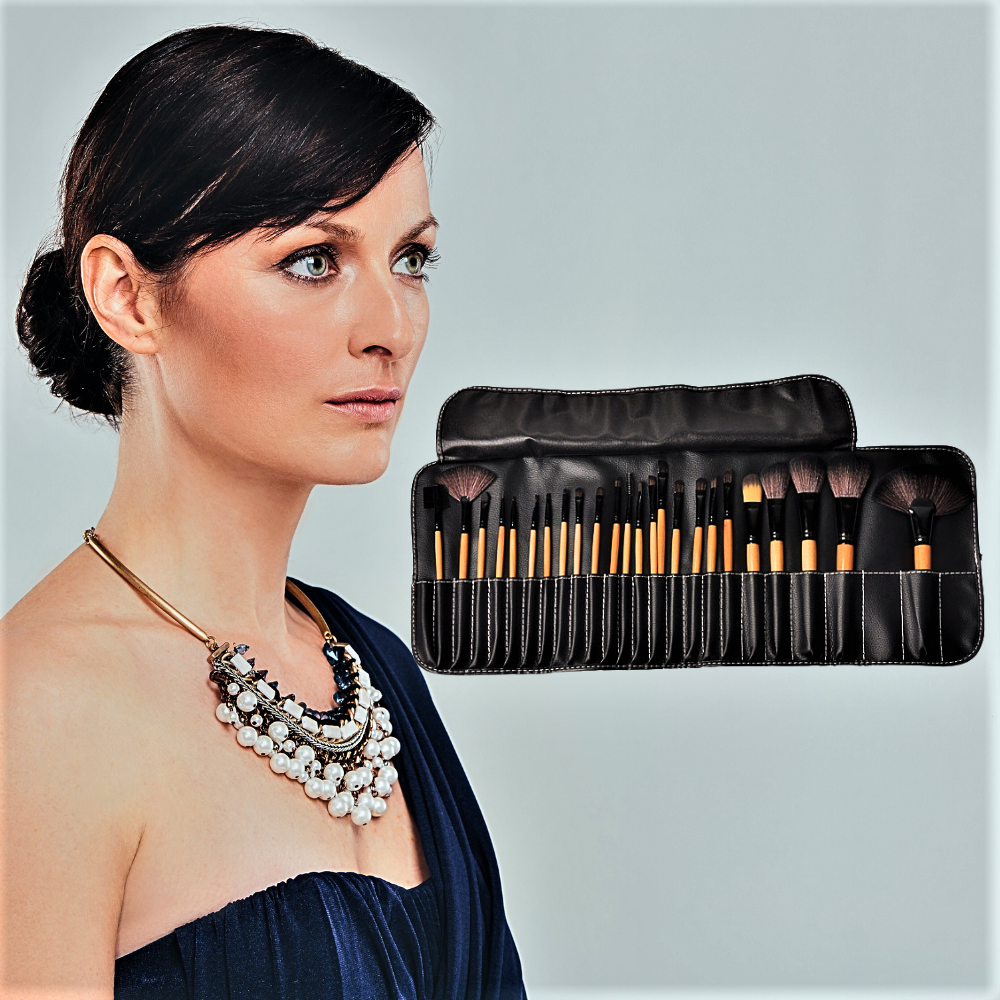 Professional Set of 24 Makeup Brushes
