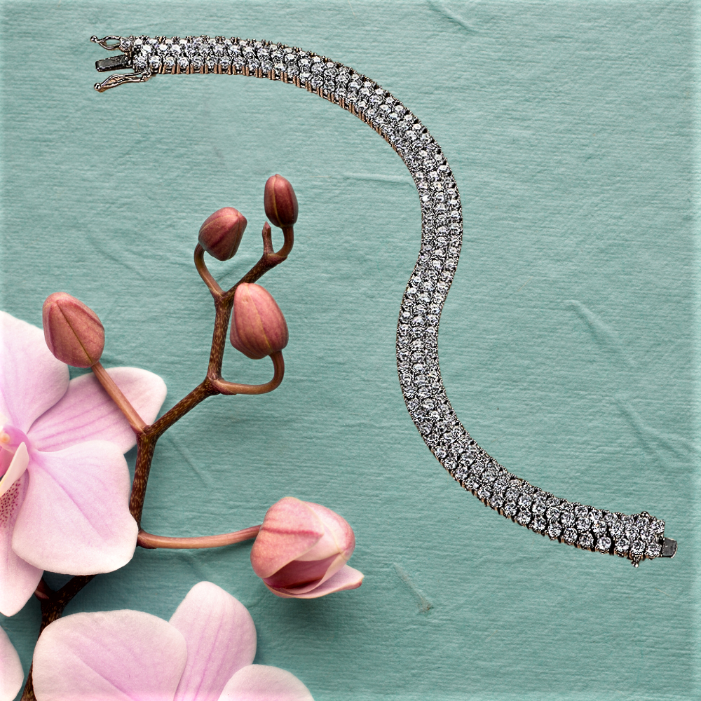 Bracciale con Pavè di Moissaniti Certificate: Un Capolavoro di Lusso ed Eleganza