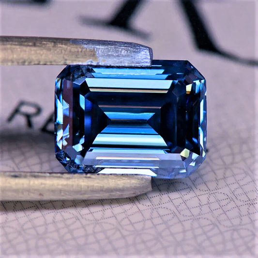 Moissanite Royal Blue Taglio Smeraldo Certificata