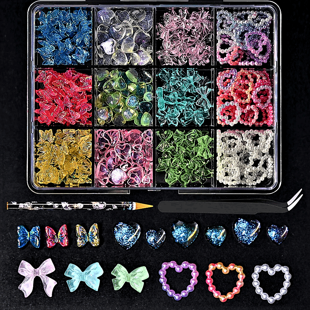 Set Decorazioni 3D per Nail Art: Fantasia e Creatività per il Tuo Fascino